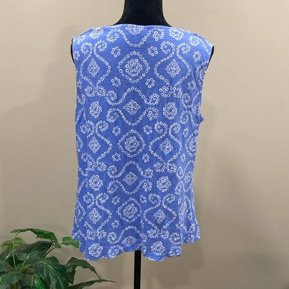 iCantoo Cowl Neck Tank Top in Periwinkle with White Design - Picture 2 of 9